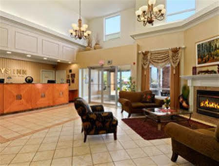 Days By Wyndham Hotel Saskatoon